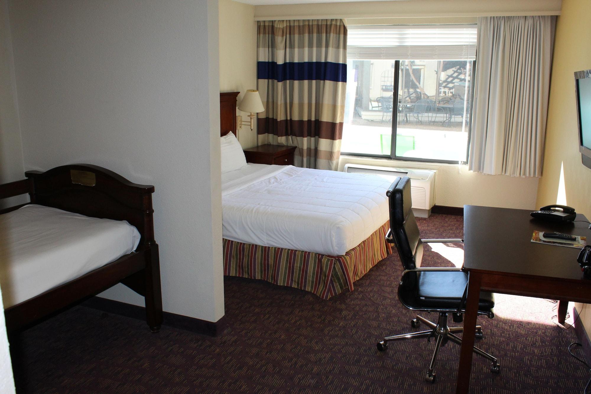 Lamplighter Inn-South Springfield Luaran gambar