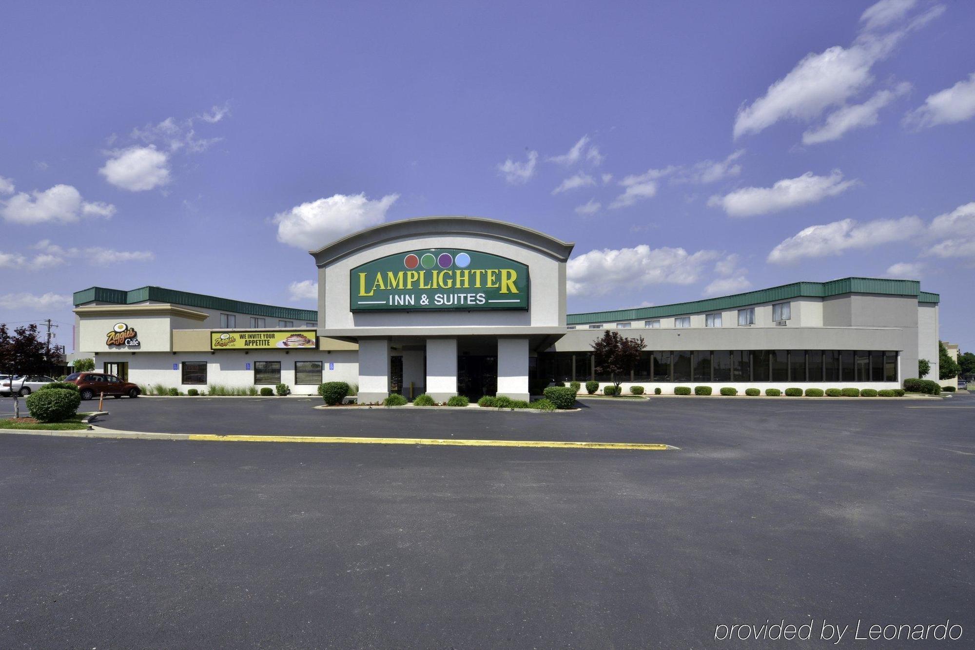 Lamplighter Inn-South Springfield Luaran gambar